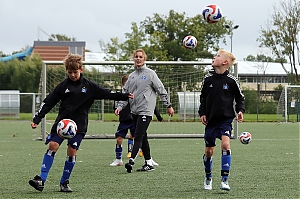 Dateiname=2023-2024_U11_Trainingsstart_03.JPG
Dateigröße=1632KB
Abmessungen: 3543x2357
hinzugefügt am: 07. August 2023 2023-2024_U11_Trainingsstart_03.JPG