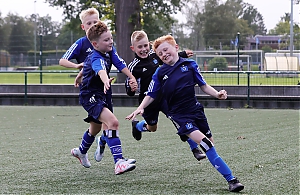 Dateiname=2023-2024_U11_Trainingsstart_12.JPG
Dateigröße=1878KB
Abmessungen: 3543x2304
hinzugefügt am: 07. August 2023 2023-2024_U11_Trainingsstart_12.JPG