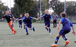 Dateiname=2023-2024_U11_Trainingsstart_14.JPG
Dateigröße=3167KB
Abmessungen: 4510x2818
hinzugefügt am: 07. August 2023 2023-2024_U11_Trainingsstart_14.JPG