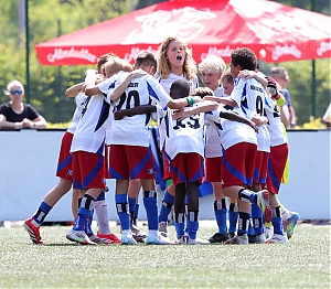 Dateiname=2024-2025_U11_HMhalbfinale_ETV-HSV_17.JPG
Dateigröße=2077KB
Abmessungen: 3543x3100
hinzugefügt am: 29. Juni 2025 2024-2025_U11_HMhalbfinale_ETV-HSV_17.JPG